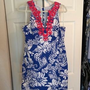 LILLY PULITZER BLUE AND WHITE SEAHORSE SHIFT DRESS